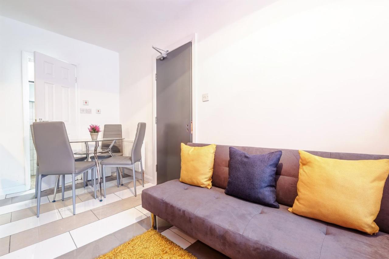 Fernbank Rooms Sudbury Hill, Harrow, Self-Contained Studios With En-Suite Harrow on the Hill 外观 照片