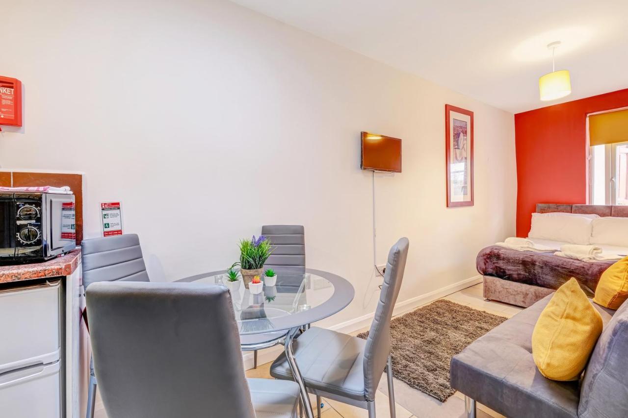 Fernbank Rooms Sudbury Hill, Harrow, Self-Contained Studios With En-Suite Harrow on the Hill 外观 照片