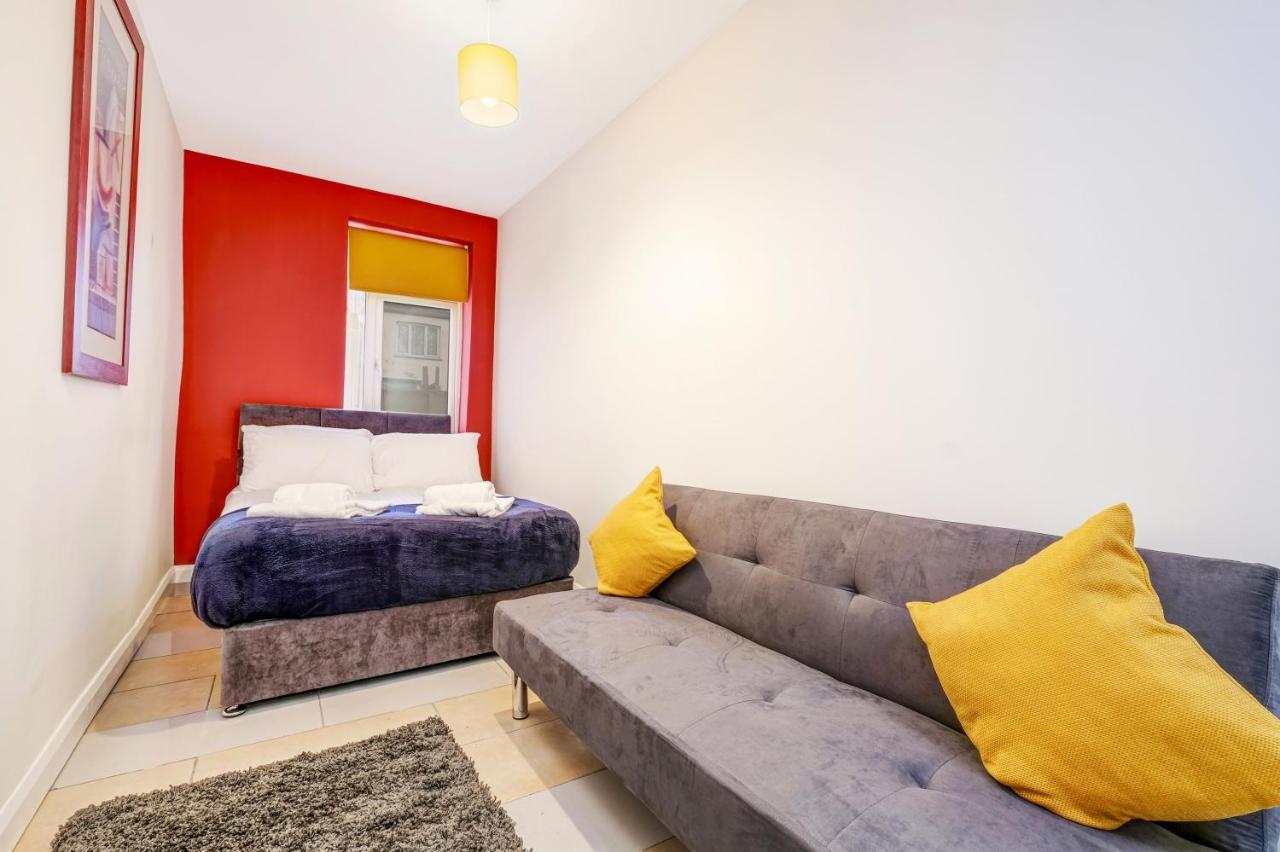Fernbank Rooms Sudbury Hill, Harrow, Self-Contained Studios With En-Suite Harrow on the Hill 外观 照片