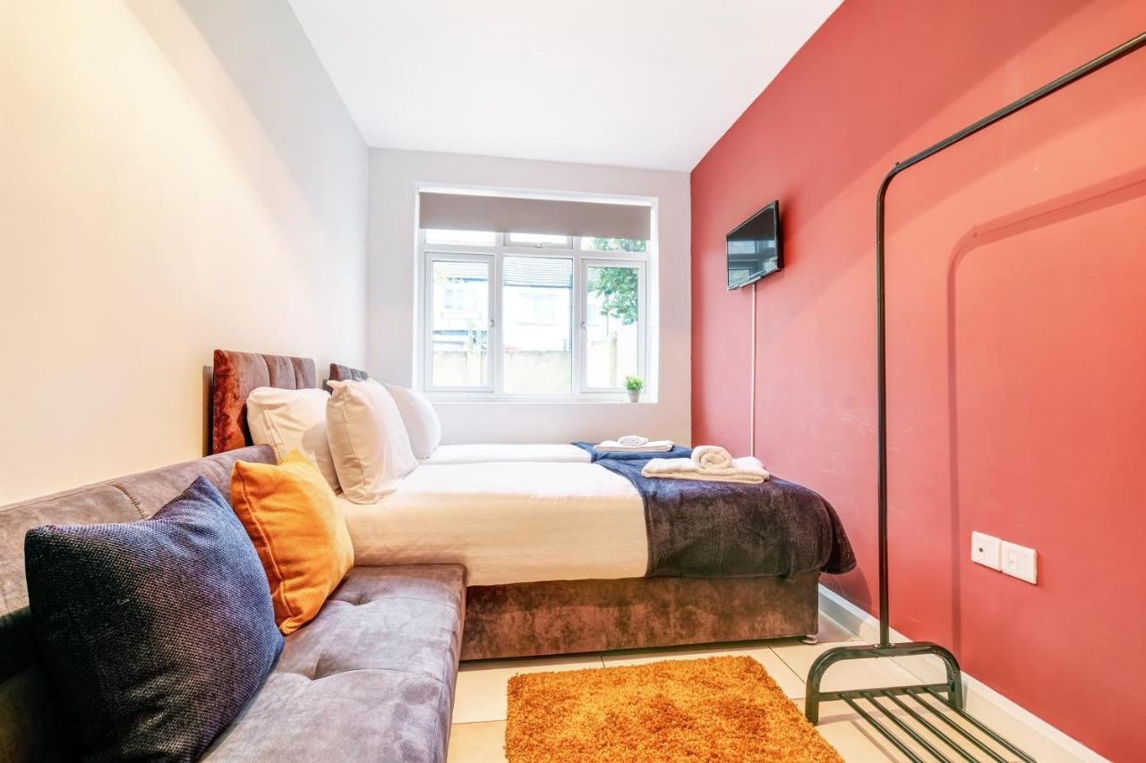Fernbank Rooms Sudbury Hill, Harrow, Self-Contained Studios With En-Suite Harrow on the Hill 外观 照片