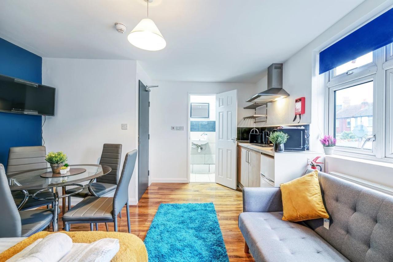 Fernbank Rooms Sudbury Hill, Harrow, Self-Contained Studios With En-Suite Harrow on the Hill 外观 照片